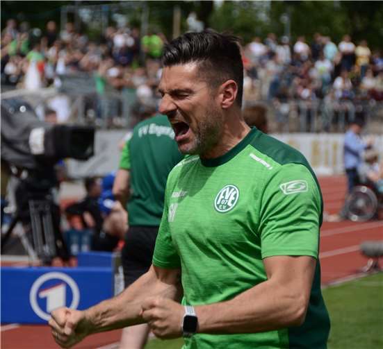 Coach Watzlawik zeigt sich überaus zufrieden mit dem abgelaufenen Jahr.