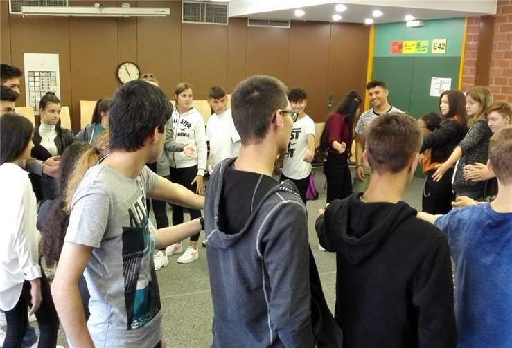 Coachingübung der Schüler und Schülerinnen der Erich-Kästner-Realschule Plus.Fotos: privat