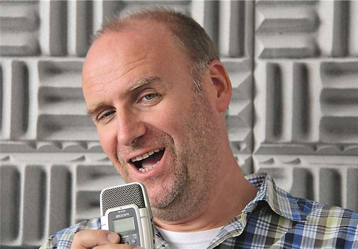 Comedystar Andreas Müller gastiert bald in Remagen.SWR3