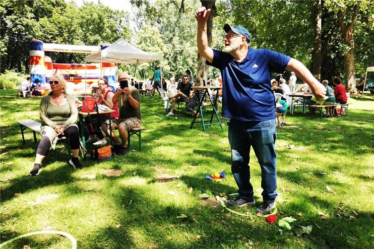 Cornhole in Perfektion - vorgestellt von der Boule-Liga- Mannschaft des TuS Ahrweiler