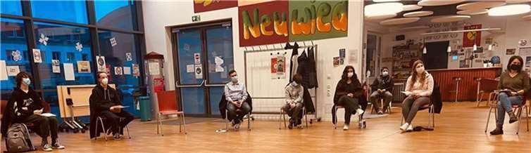 Coronakonform traf sich der Jugendbeirat zu seiner konstituierenden Sitzung.  Quelle: