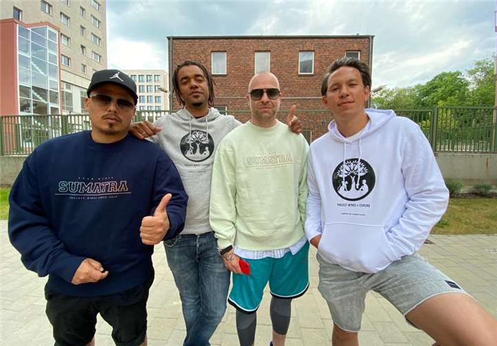 Culcha Candela ist eine deutsche Band aus Berlin.Quellen: Project Wings gGmbH