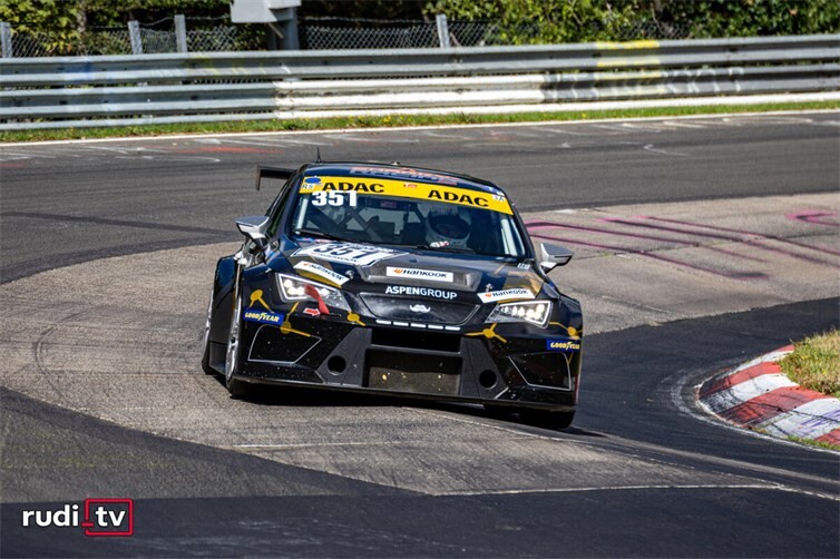 Cupra TCR
