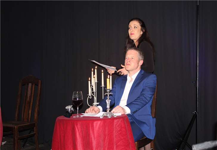 Cynthia Thurat und Ronald Schoberals Marquise de Merteuil und Vicomte de Valmont. Foto: -HG-