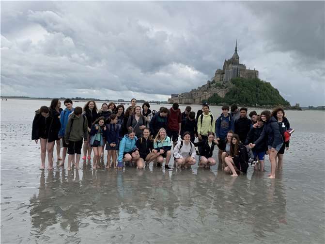 DIe Mädchen verlebten eine schöne Zeit in der Bretagne.  Foto: SMS