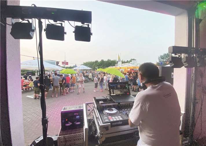 DJ Baur aus Polch sorgte am Samstag für eine tolle Stimmung.