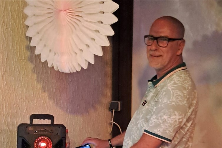 DJ Thomas
