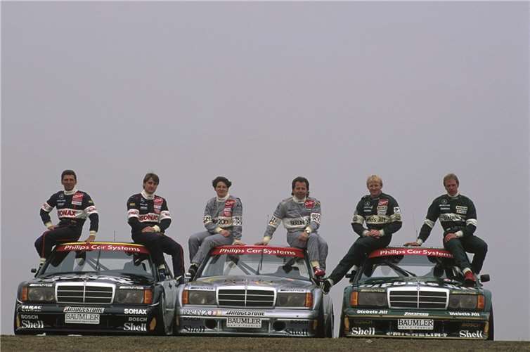 DTM-Saison 1993, Einsatz des Mercedes-Benz 190 E 2.5-16 Evolution II (W 201). Fahrer v.l.) Roland Asch / Bernd Schneider; Ellen Lohr / Klaus Ludwig; Kurt Thiim / Jörg van Ommen.  Privat