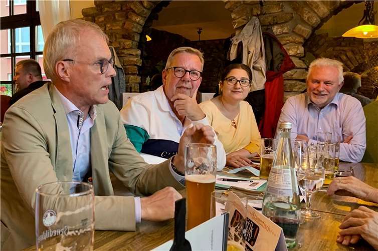 DU-Landtagsabgeordneter Oliver Krauß stand Rede und Antwort. Foto: privat
