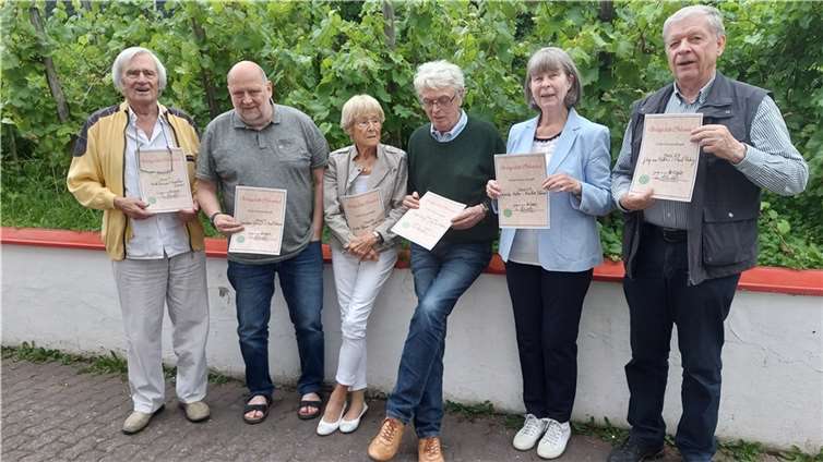 Da in den vergangenen zwei Jahren fast alle Club-Festivitäten des Bridge-Clubs Neuwied ausfallen mussten, war der Nachholbedarf jetzt groß. Foto: privat