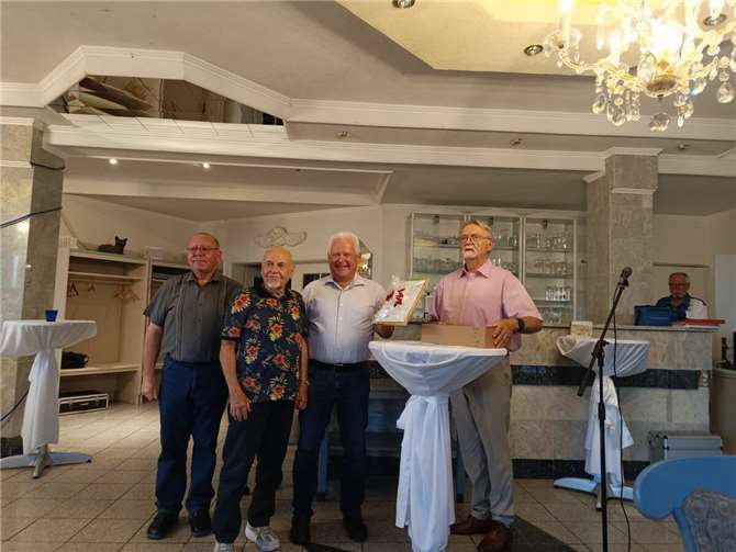 Da koronare Herzerkrankungen immer noch weit verbreitet seien, wurde die hohe Bedeutung des Herzsportangebotes für die Bevölkerung in Linz und den Umkreis betont.