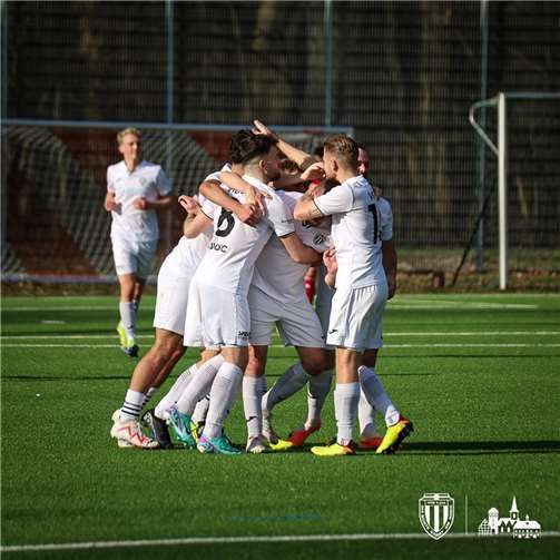 Da lacht das Herz – Riesentorjubel der Schuster-Schützlinge.