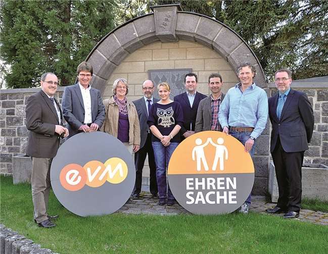 Da strahlten die Empfänger der großzügigen EVM Spendengelder. Das Versorgungsunternehmen möchte damit das große Engagement der Ehrenämtler honorieren.BS