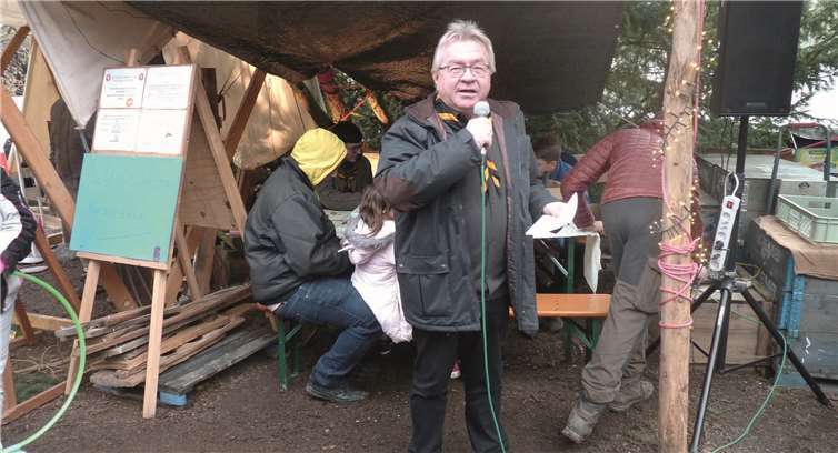 „Damit Weihnachten nicht blendet“ lautete das Thema der Meditation mit Pastor Birkenheier.