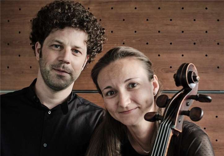 Daniel Bongart und Carola Heyden sind bei Musik & Wein im Weingut Kurth zu Gast. Quelle: Weingut Kurth