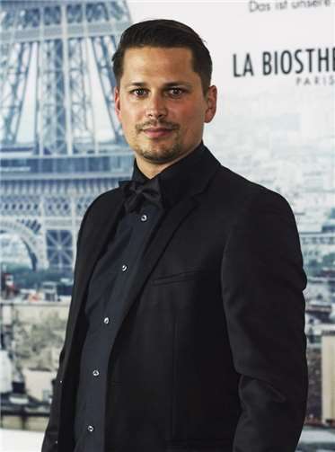 Daniel Röber, Obermeister der Friseur-Innung des Kreises Ahrweiler. Quelle: Kreishandwerkerschaft AW