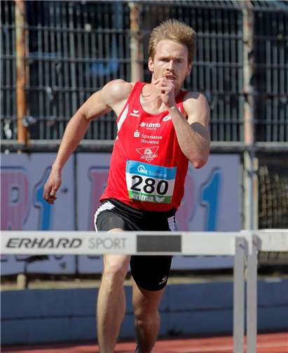 Daniel Roos errang im Lauf über 400 m Hürden den 10. Platz.Wolfgang Birkenstock