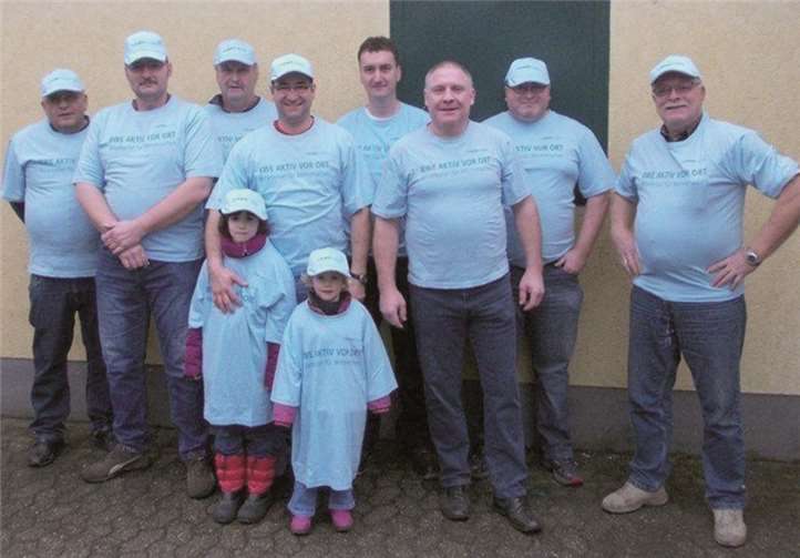 Dank der Unterstützung des RWE konnte die Mitglieder des Kürrenberger Schützenvereins das Dach der Halle neu eindecken. privat