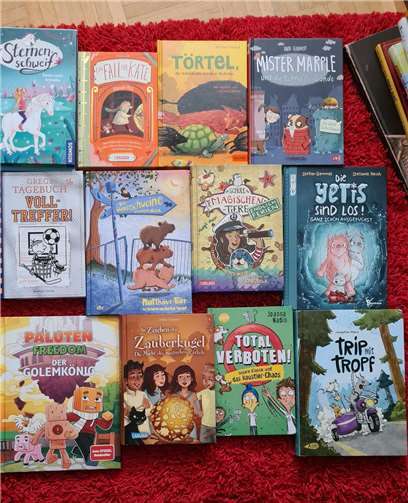 Dank der großzügigen Bücherspenden des KVV Thür e.V. gibt es in der Kinderbücherei Thür nun zahlreiche neue Werke.  Foto: privat