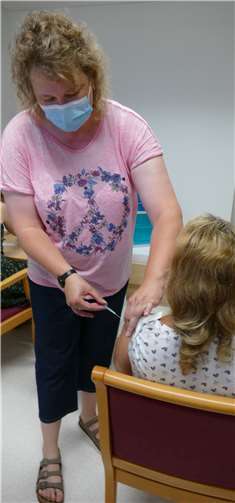 Dank der guten Kooperation mit den Hausärzten konnten die Impfungen vor Ort in den Wohnhäusern durchgeführt werden.