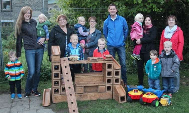 Dank des Einsatzes der Mitglieder des Fördervereins konnte das Sortiment an Holzbausteinen erweitert werden.  privat