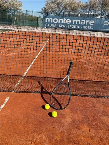 Dank des guten Wetters der letzten Wochen konnten die ersten Plätze frei gegeben werden. Foto: HG Hansen