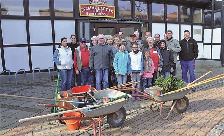 Dank vieler fleißiger Helfer ist Ollheim wieder für das Frühjahr gerüstet.privat