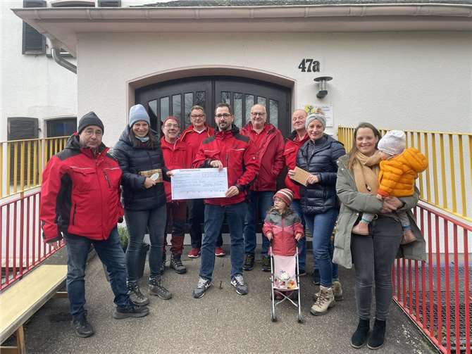 Dankbarkeit im Kindergarten Brohl über die großzügige Spende.Foto: privat