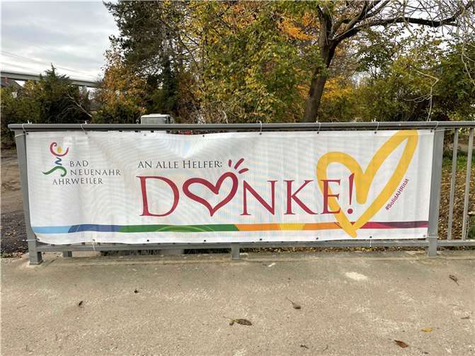 „Dankes-Plakat“ in Heimersheim.. Foto: ROB