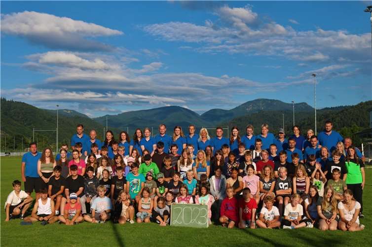 Das 50. Kinder- und Jugendzeltlager des Sportvereins Hertha Buschhovenwurde zu einem der bemerkenswertesten in seiner Geschichte. Fotos: privat