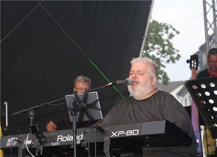 Das Allroundtalent Ralf ‚Kniff‘ Rosenbaum gehört zur Originalbesetzung von PAST.