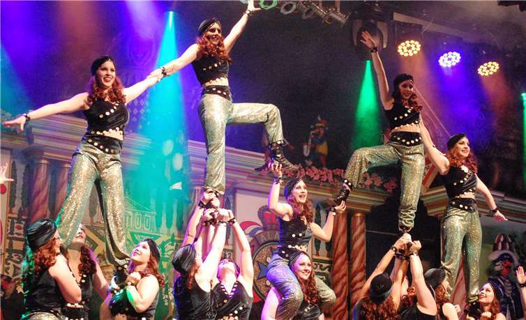 Das Amazonenballett wird auch bei der Rot-Weiß-Blauen Nacht auftreten.