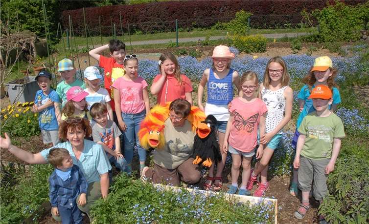 Das Angebot an Führungen durch Ingrid Runkel und ihre „Assistenten“ Wurm und Rabe wird immer wieder mit großem Interesse angenommen.