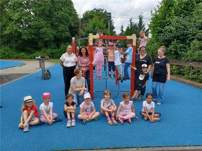Das Angebot der Sozialarbeiterinnen (von links) Liane Geisen, Miriam Federhen (Stadt), Katja Szislowski-Reucker (Schule) und Claudia Weinand wurde von vielen Familien angenommen.  Foto: Claudia Weinand