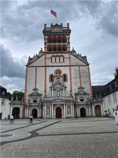 Das Apostelgrab in der Matthiasbasilika in Trier. Foto: Matthias Bruderschaft Kobern-Gondorf
