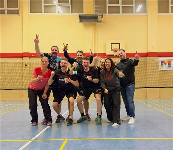 Das Aufstiegsteam. Quellen: Badmintonclub Niederlützingen