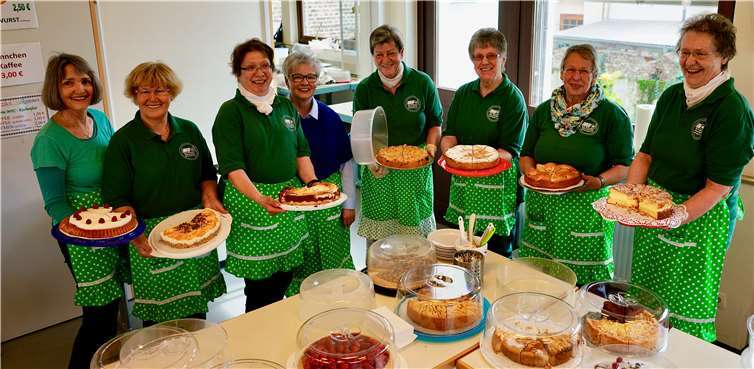 Das Auge isst bekanntlich mit: Auch optisch überzeugten die von den MFC-Damen und Bekannten gebackenen Kreationen voll und ganz. Foto: KG