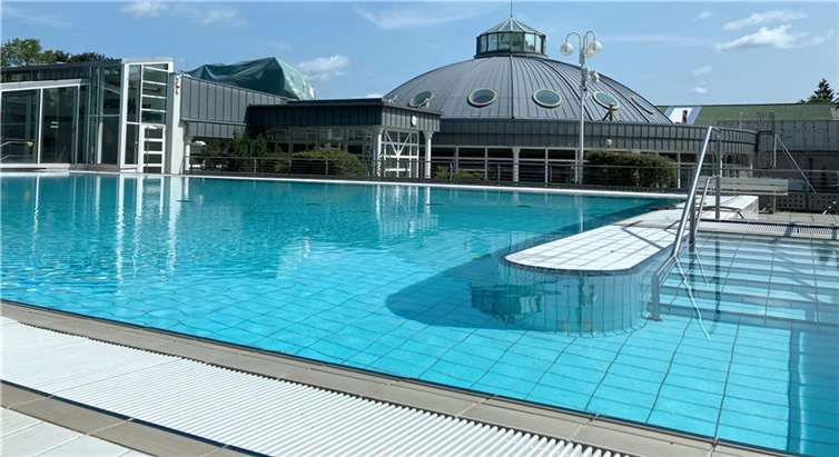 Bad Breisig: Römer-Therme öffnet teilweise wieder Das Außenbecken der Römer-Therme. Foto: privat
