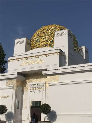 Das Ausstellungsgebäude der Wiener Secession.privat