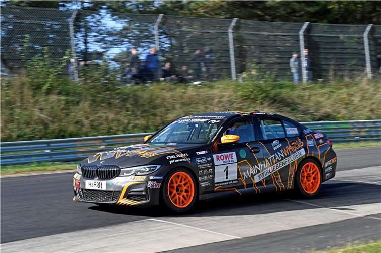 Das Auto der amtierenden und neuen Meister Daniel Zils, Oskar Sandberg und Philipp Leisen.