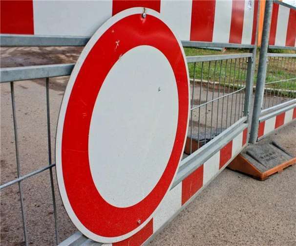 Das Befahren des Marktbereichs ist nicht möglich.  Foto: Foto: Jan Eric Gottweiss - stock.adobe.com