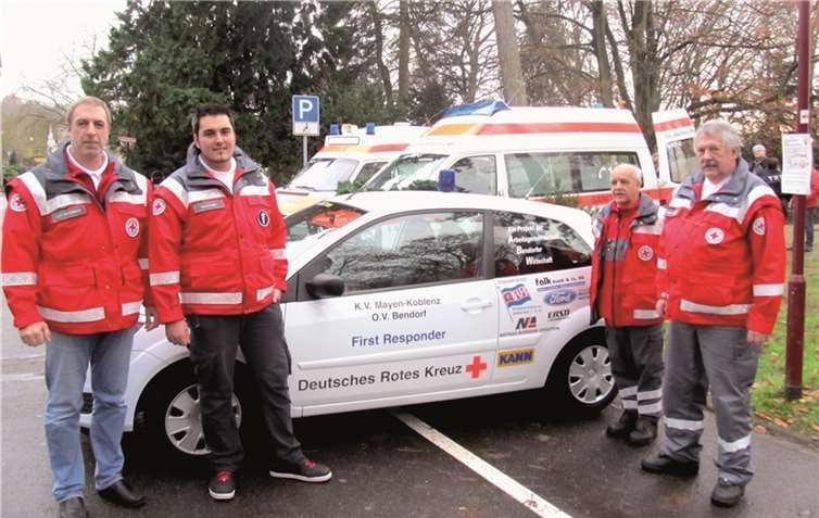Das Bendorfer Team: Bereitschaftsleiter Kurt Schneider und die drei First Responder Stefan Müller, Henry Kantz und Hubert Steinbach. PS