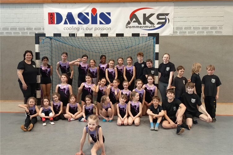 Das Besondere am Winterturnfest ist, dass die TeilnehmerInnen, die schon mehrfach an der Veranstaltung teilgenommen haben, eine besondere Ehrung und eine Auszeichnung bekommen.