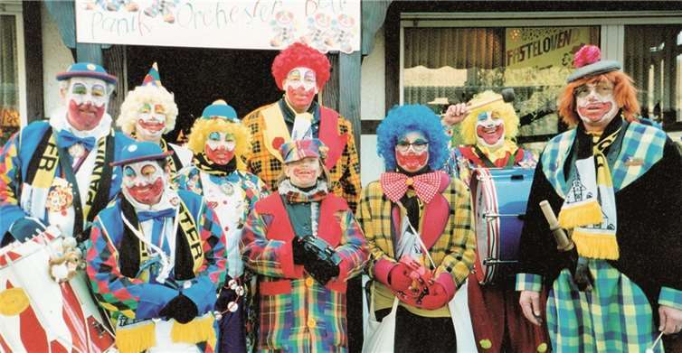 Das Beuler Panikorchester spielt in diesem Jahr zum letzten Mal beim Neuenahrer Karneval.privat