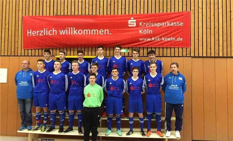 Das Bild zeigt die Villiper B-Jugend, die Turnierzweiter wurde.  privat