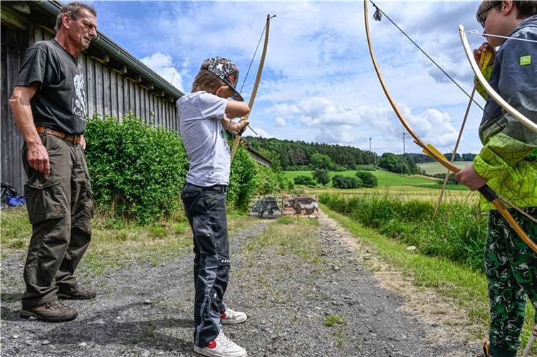 Das Bogenbauerlebnis findet am Samstag, 9. Juli statt. Quelle: Vulkanregion Laacher See