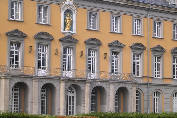 Das Bonner Universitätshauptgebäude