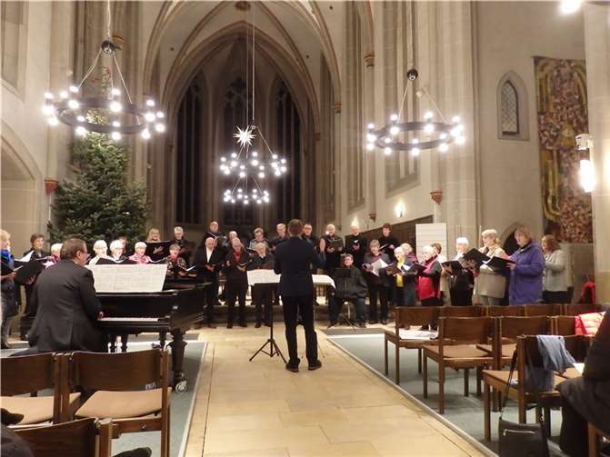 Das Chorkonzert „Joy to the World“ in der Andernacher Christuskirche bot ein festliches Musikprogramm, das beim Publikum auf große Begeisterung stieß. Foto: privat