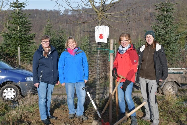 Das Damenkomitee Mokkakännchen setzt ein sichtbares Zeichen für den Umweltschutz.  Foto: privat