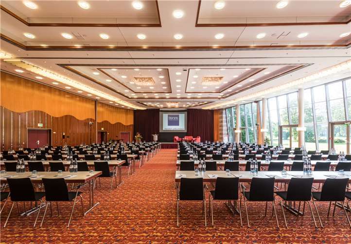 Das Dorint Parkhotel in Bad Neuenahr punktet auch in Sachen Veranstaltungstechnik und -service. Dorint/Dominik Ketz
